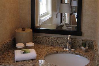 Hotel Nantucket Inn